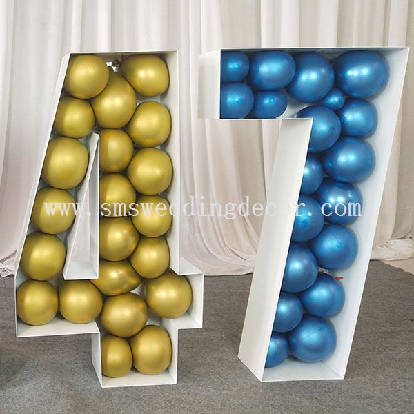 balloon mosaic 4