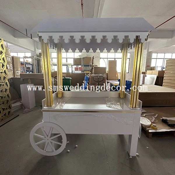 candy cart with wheels