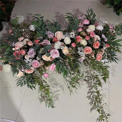 Düğün Çiçek Düzenlemeleri Maliyeti